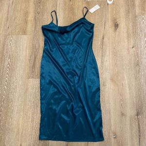 Emerald green midi dress, NWT